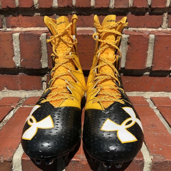 Under Armour Highlight Clutchfit Football Cleats main image 4